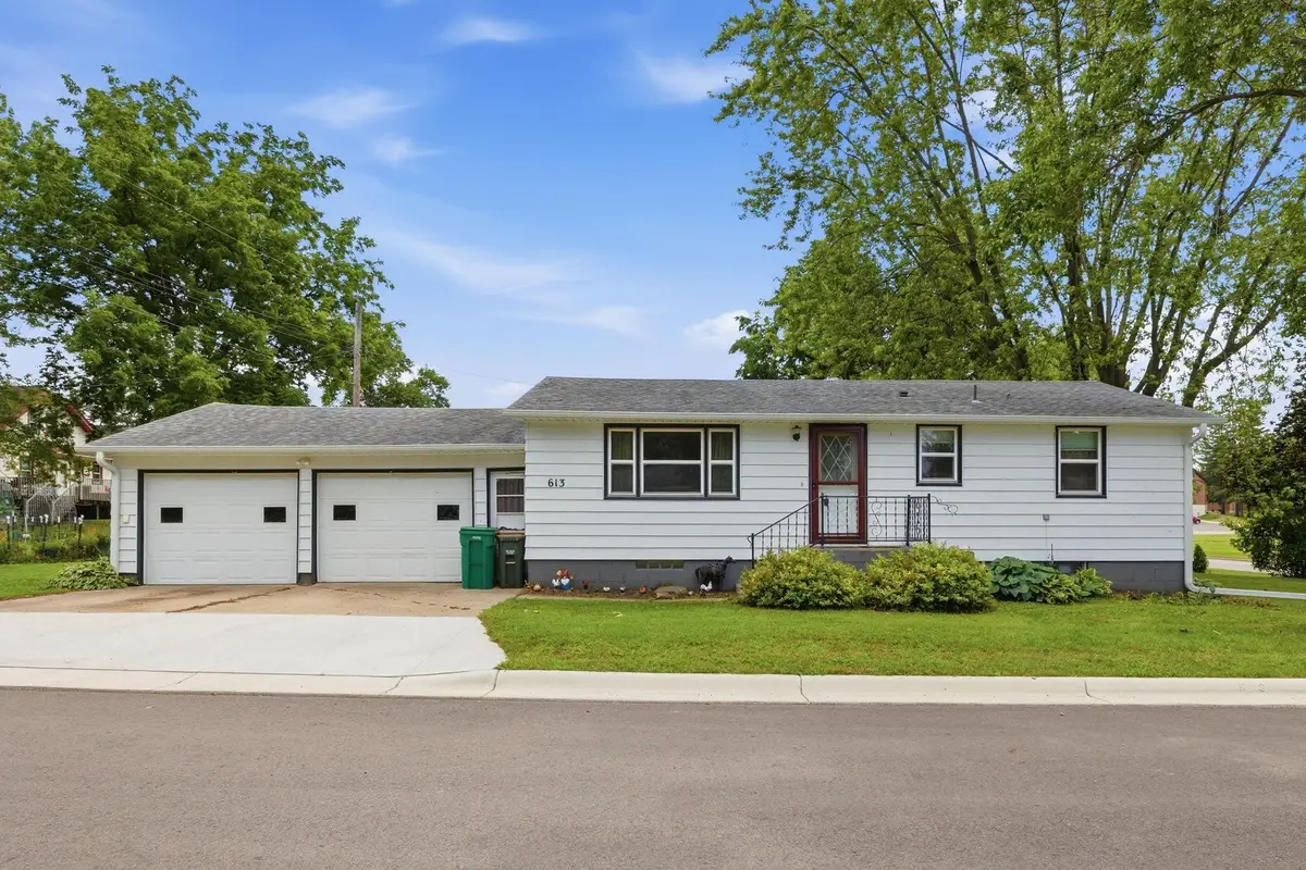 613 Frank Street Nw, Silver Lake, MN 55381 - #1