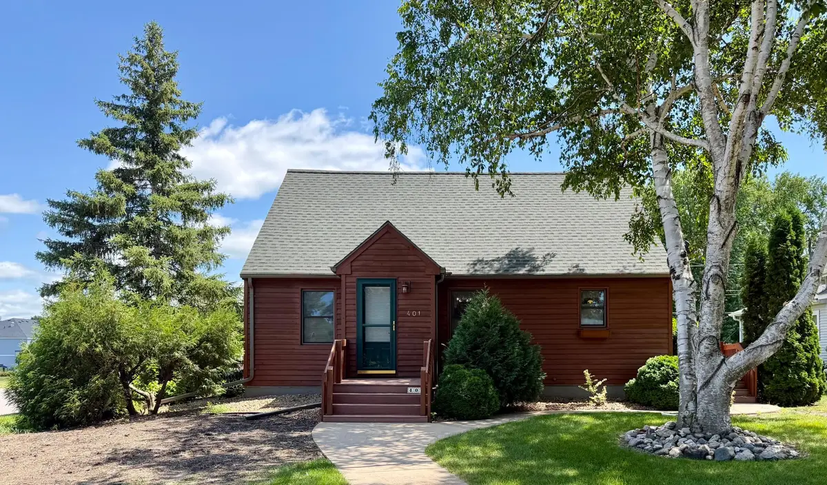 401 S 7th Street, Olivia, MN 56277 - #1