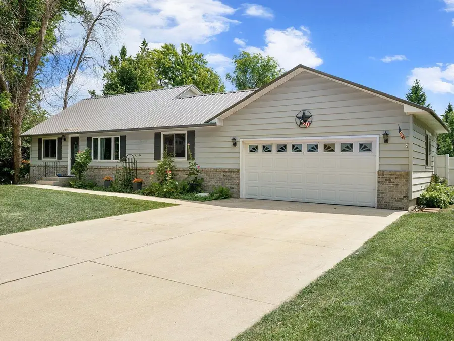 1429 Rice Lake Street, Owatonna, MN 55060 - #2