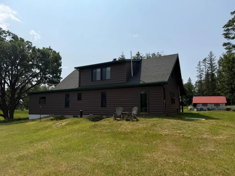 1985 63rd Street Sw, Baudette, MN 56623 - #2