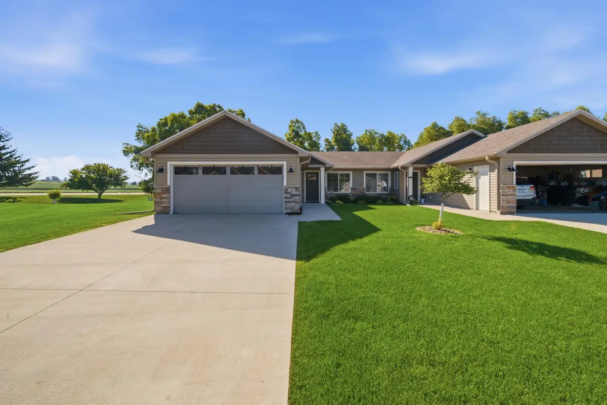 148 Highland Circle, Zumbrota, MN 55992 - #1