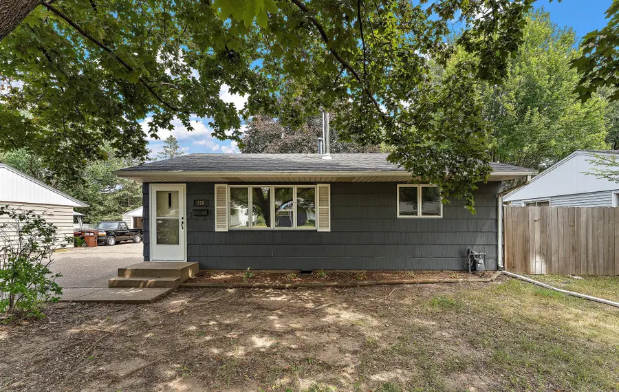 738 22nd Avenue N, South Saint Paul, MN 55075 - #2