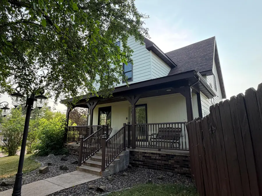 401 River Bluff Avenue, Sandstone, MN 55072 - #3