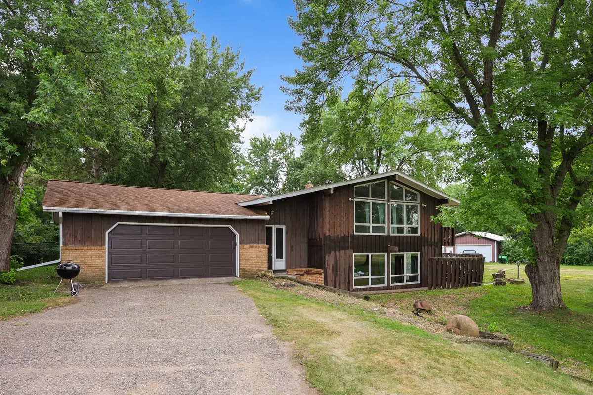 2146 15th Street Ne, Sauk Rapids, MN 56379 - #1