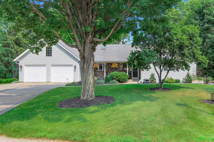 320 Hackberry Circle, Hastings, MN 55033 - #2