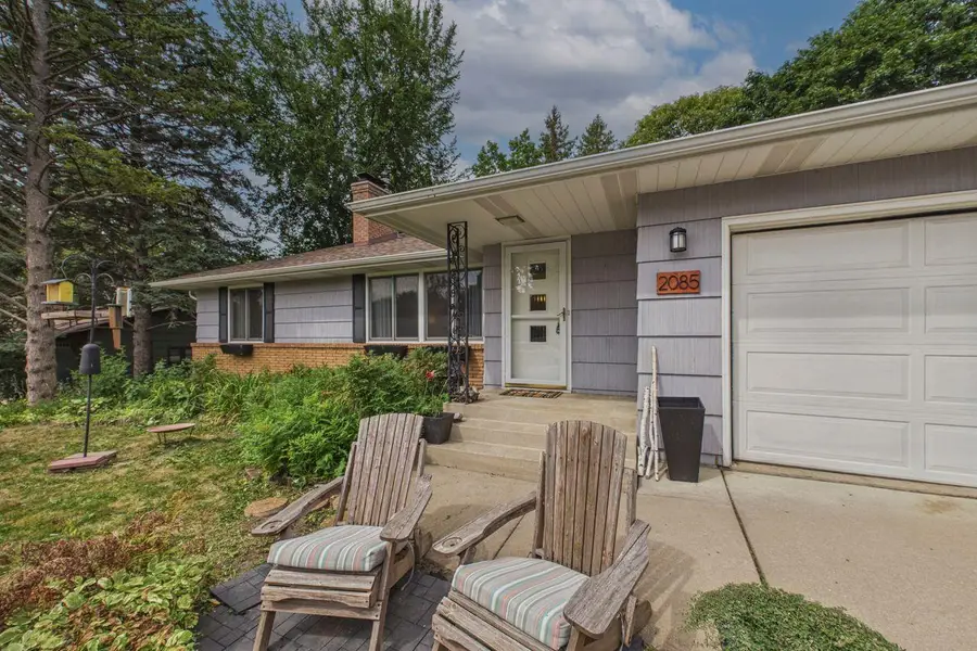 2085 Rosewood Lane S, Roseville, MN 55113 - #2