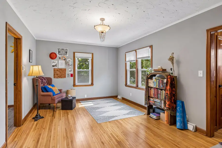 870 22nd Avenue Se, Minneapolis, MN 55414 - #3