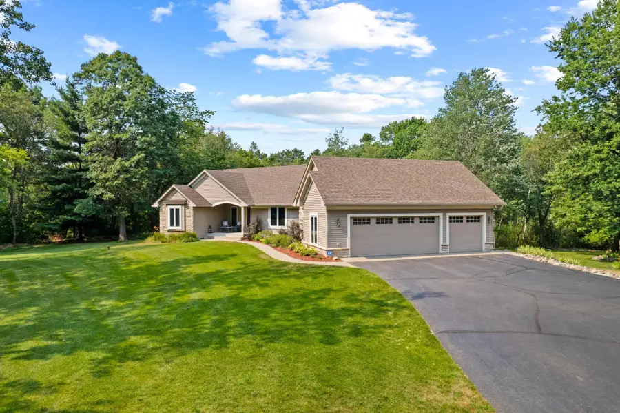 27166 Bayshore Circle Nw, Isanti, MN 55040 - #2