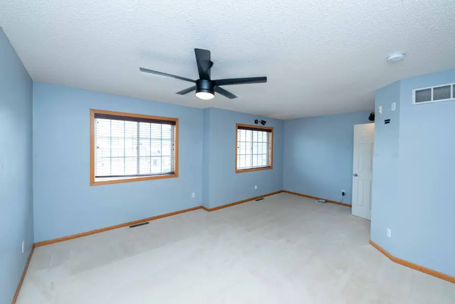 8663 Quarry Ridge Lane #F, Woodbury, MN 55125 - #3