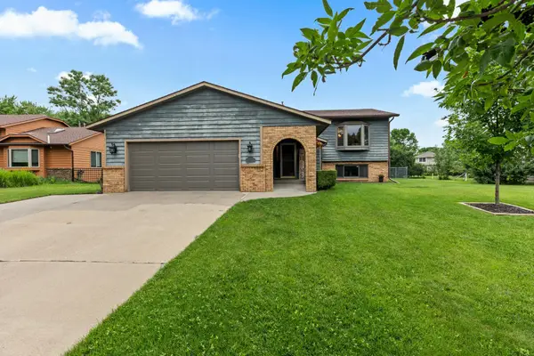 2705 Stearns Way, Saint Cloud, MN 56303