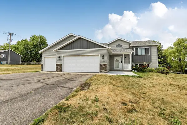 1801 Eastern Star Loop, Sauk Rapids, MN 56379