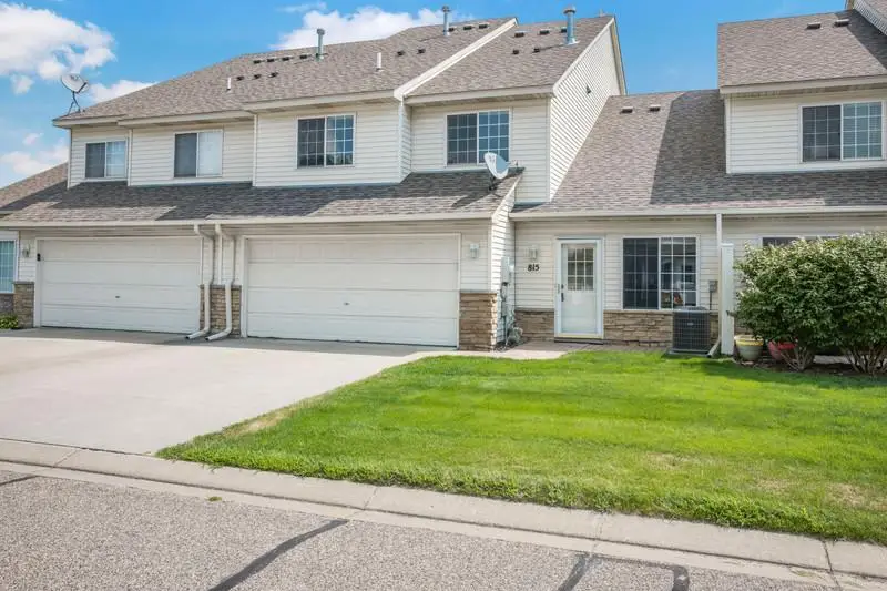 815 Ferdinand Drive, Shakopee, MN 55379 - #2