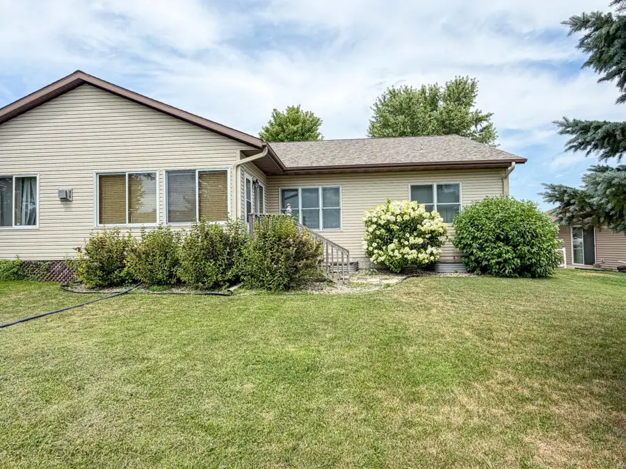 712 W Main Street, Arlington, MN 55307 - #3