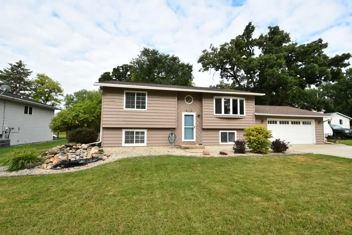 516 Pearl Street, Zumbrota, MN 55992 - #1