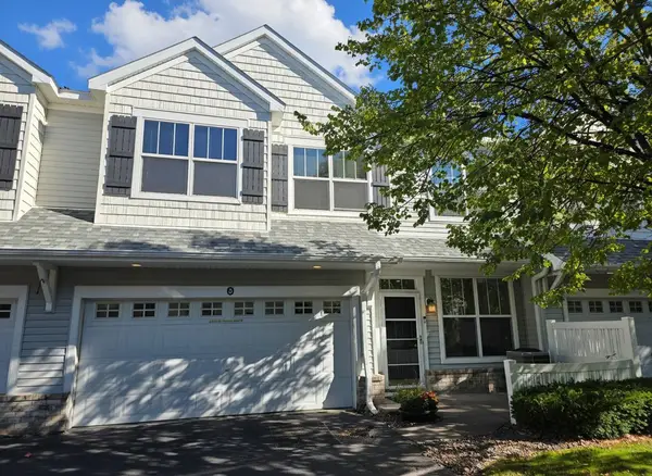 1611 Woodlynn Avenue #3, Maplewood, MN 55109