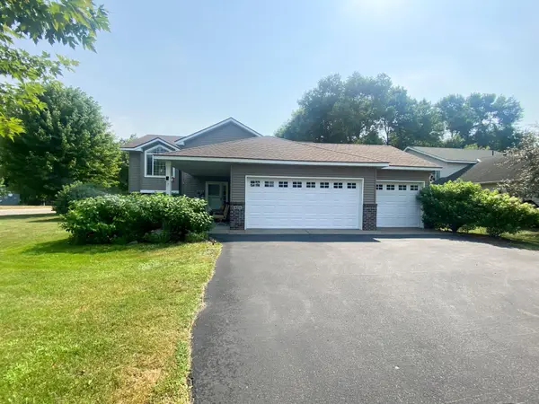 424 13th Avenue N, Sartell, MN 56377