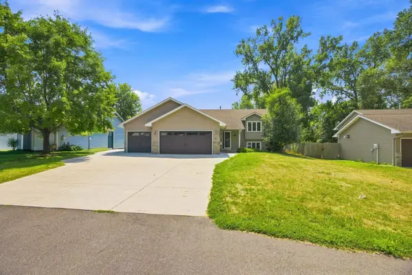 3931 51st Avenue N, Brooklyn Center, MN 55429