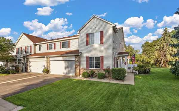 13049 Europa Trail Way N #D, Hugo, MN 55038