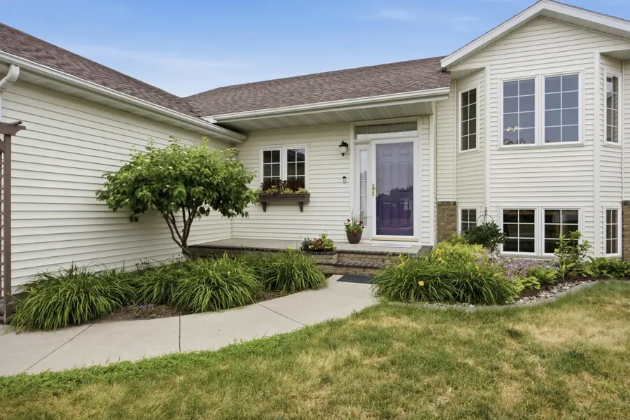 3526 46th Avenue S, Fargo, ND 58104 - #3