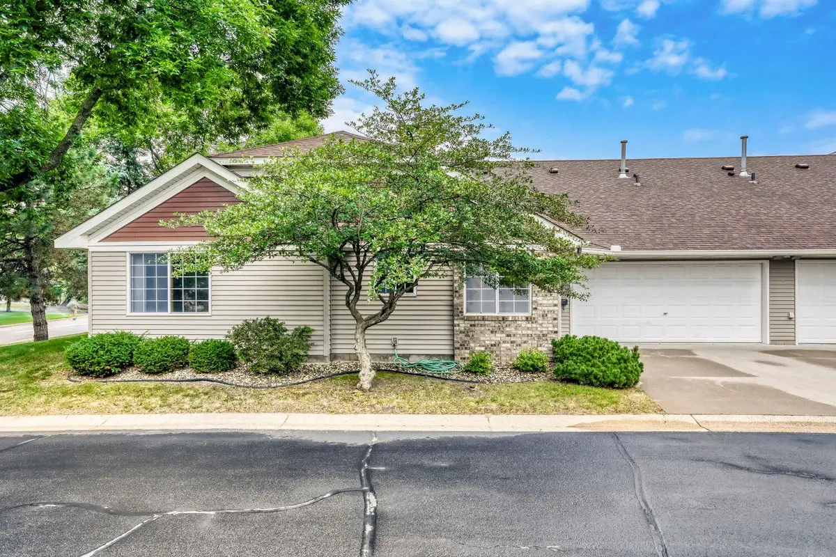 539 Lovell Avenue, Roseville, MN 55113 - #1
