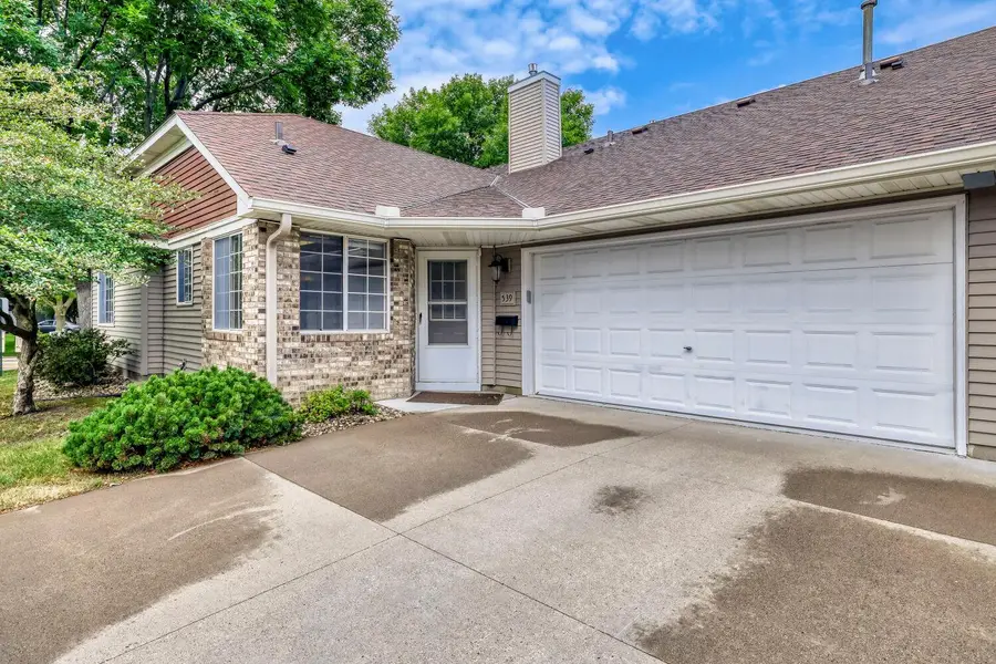539 Lovell Avenue, Roseville, MN 55113 - #2