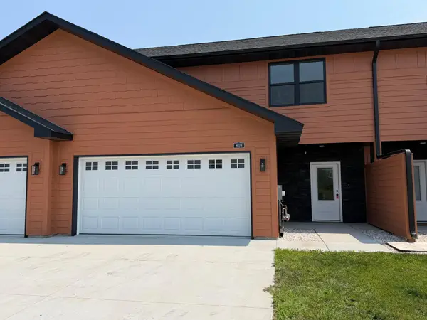 803 Viburnum Street, Belle Plaine, MN 56011
