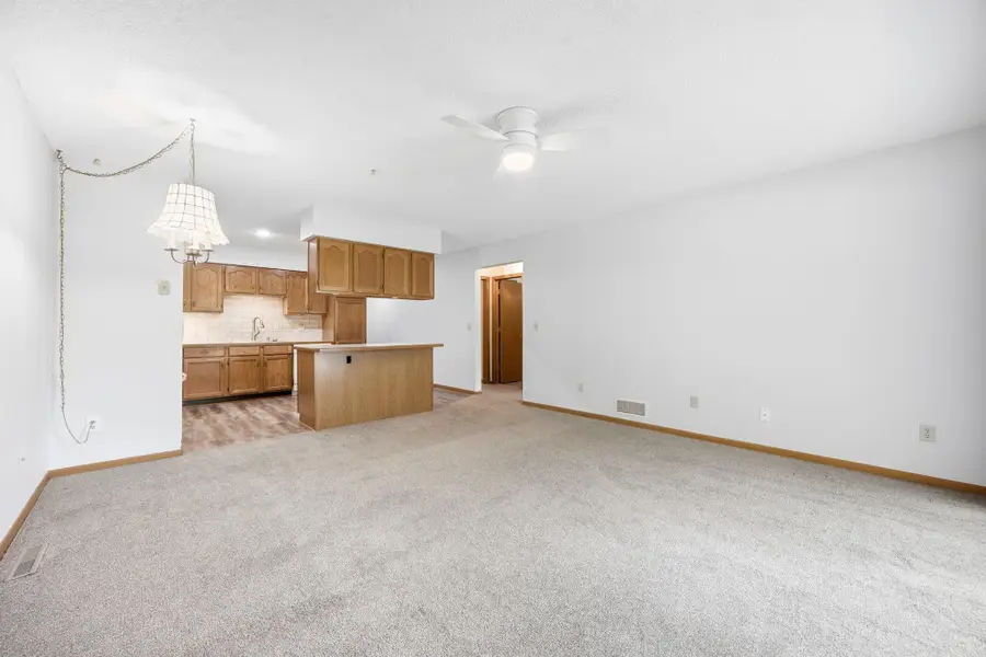717 Green Avenue Se, Watertown, MN 55388 - #3
