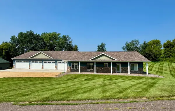 341 Amber View Street, Menomonie, WI 54751