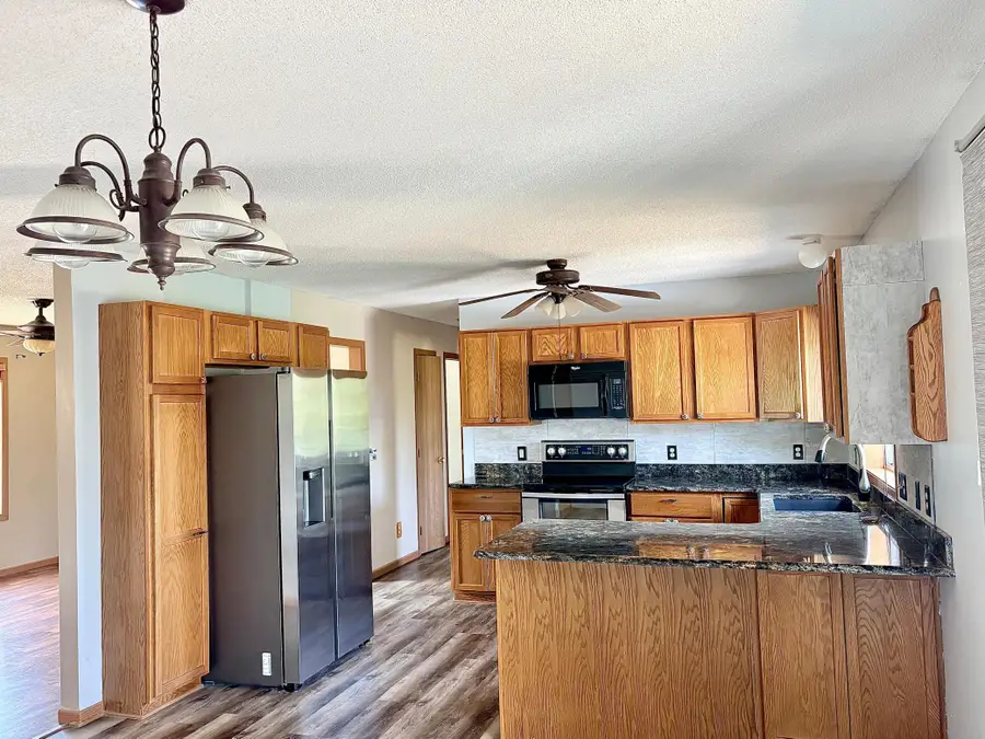 214 Athens Avenue, Marshall, MN 56258 - #3
