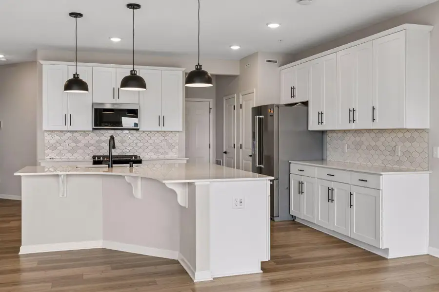 11327 Brookview Road, Woodbury, MN 55129 - #3