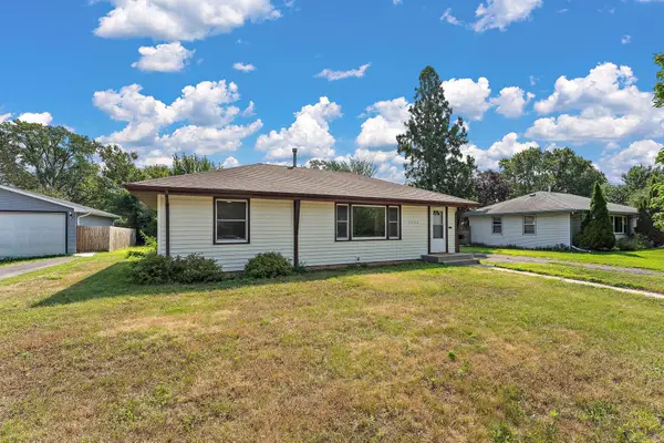 5906 Dupont Avenue N, Brooklyn Center, MN 55430