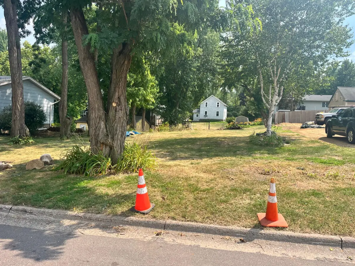 25XX Butler Ave E, South Saint Paul, MN 55075 - #1
