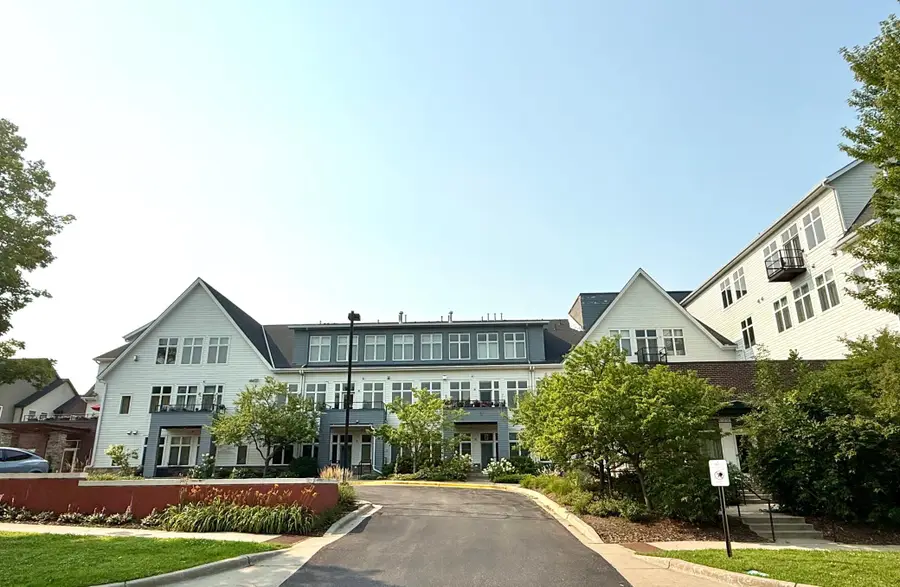 301 7th Street W #2402, Northfield, MN 55057 - #3