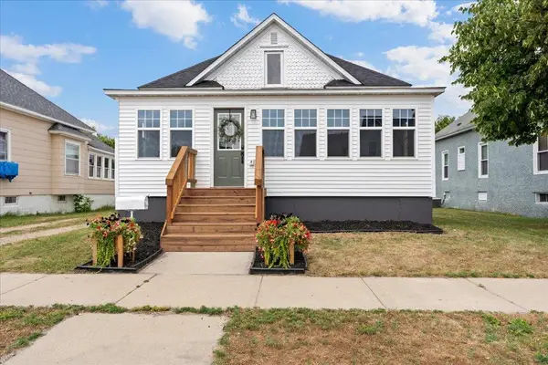715 2nd Avenue Ne, Staples, MN 56479