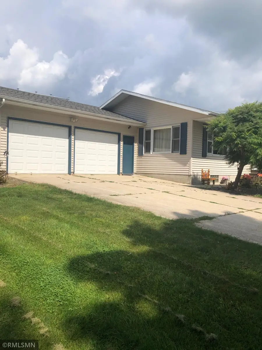 311 W Borden Avenue, Buffalo Lake, MN 55314 - #2