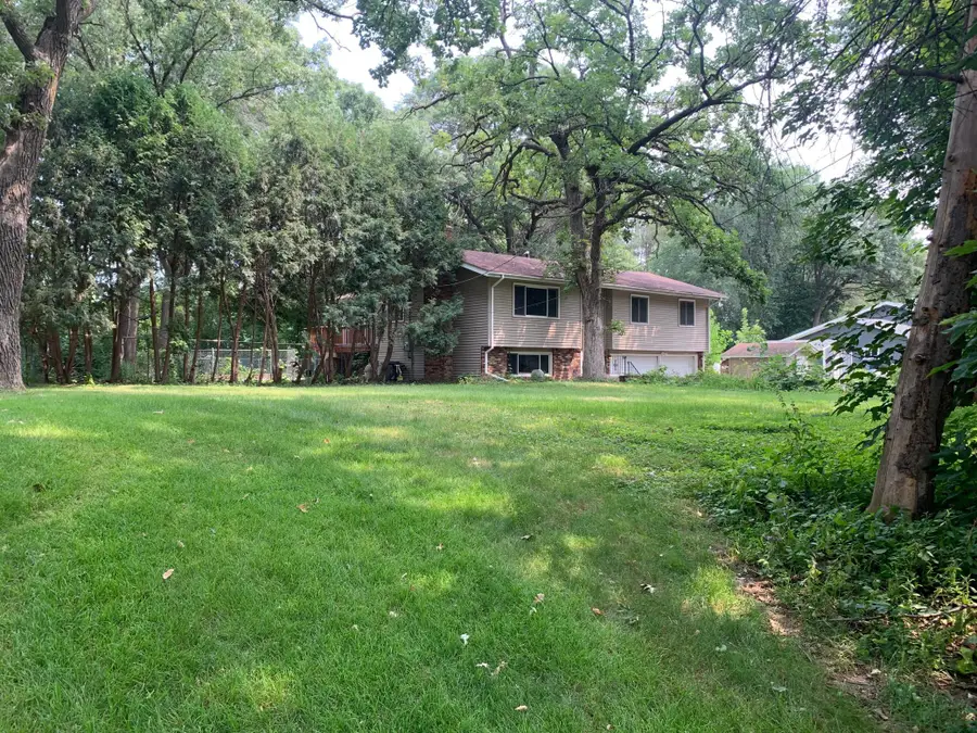 8914 37th Street N, Lake Elmo, MN 55042 - #3