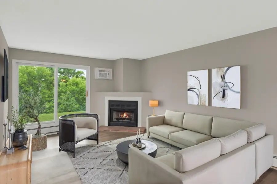 3440 Golfview Drive #112, Eagan, MN 55123 - #3