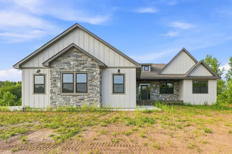 329 138th Avenue, Saint Joseph, WI 54082 - #2