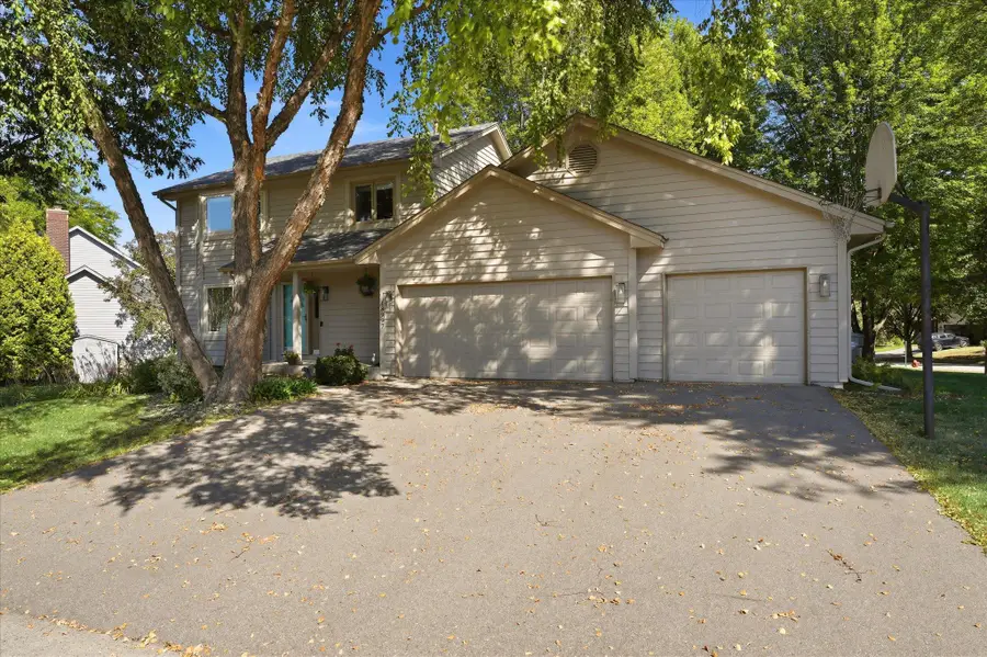 18997 Nature Lane, Eden Prairie, MN 55346 - #3