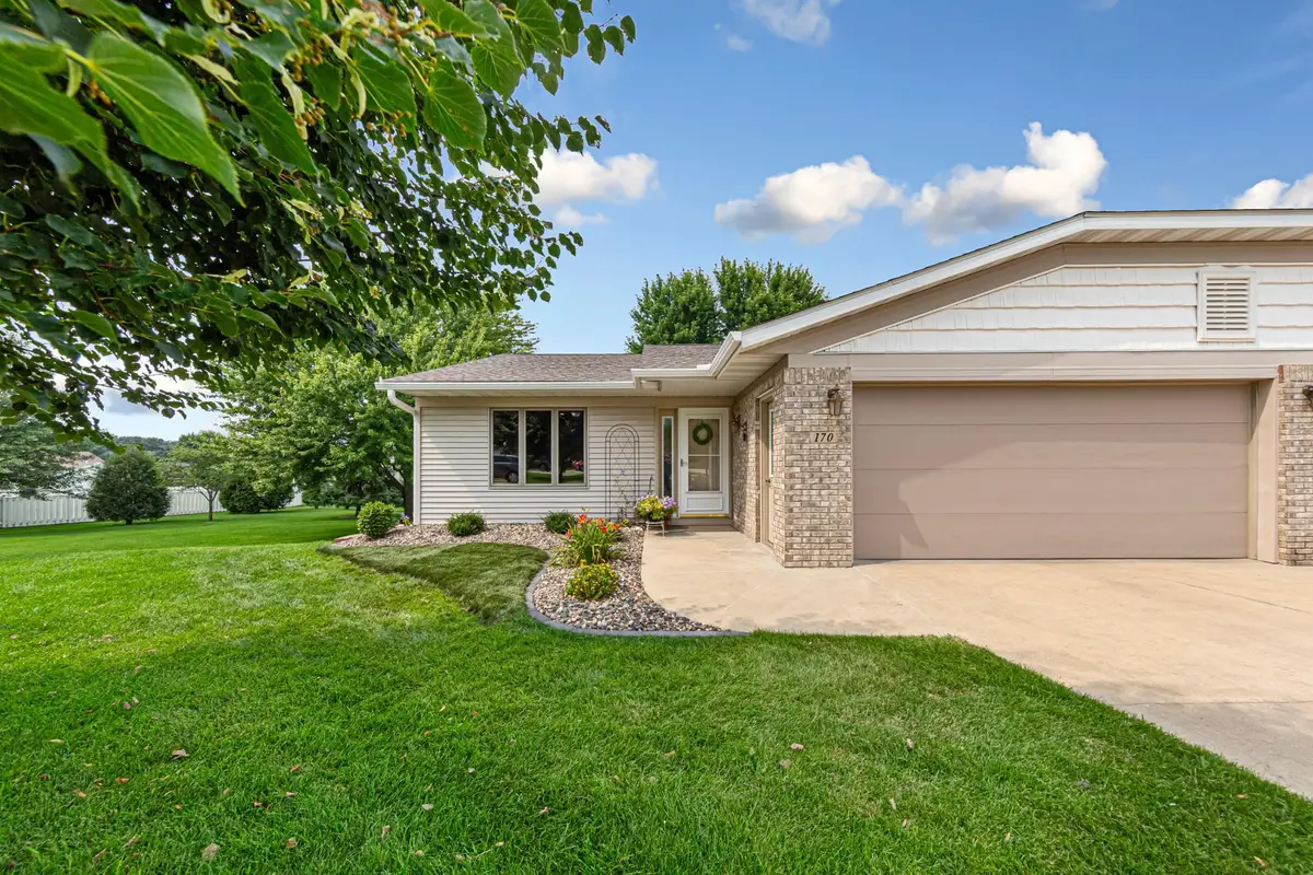 170 Autumn Place Ne, Owatonna, MN 55060 - #1