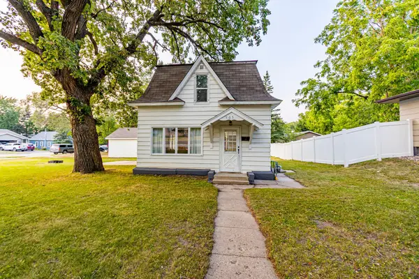 505 8th Avenue E, Alexandria, MN 56308