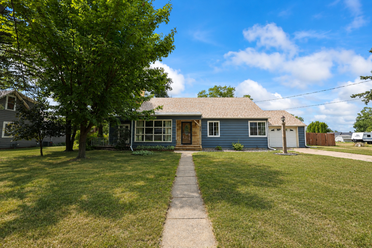 209 Robert Street S, Pierz, MN 56364 - #1