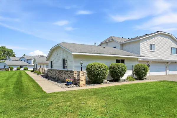 11102 Drake Street Nw, Coon Rapids, MN 55433