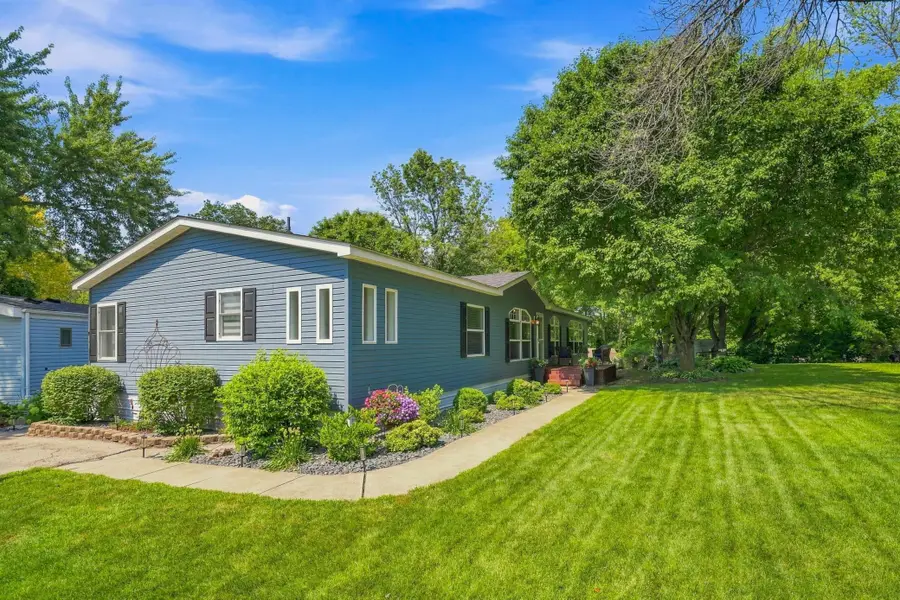 74 Riverside Terrace, Watertown, MN 55388 - #2