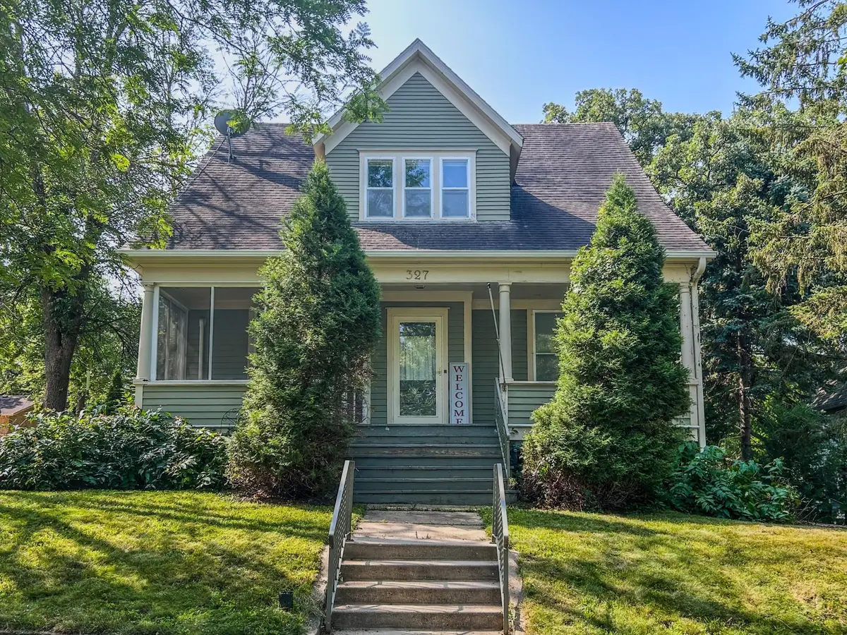 327 E Pearl Street, Owatonna, MN 55060 - #1