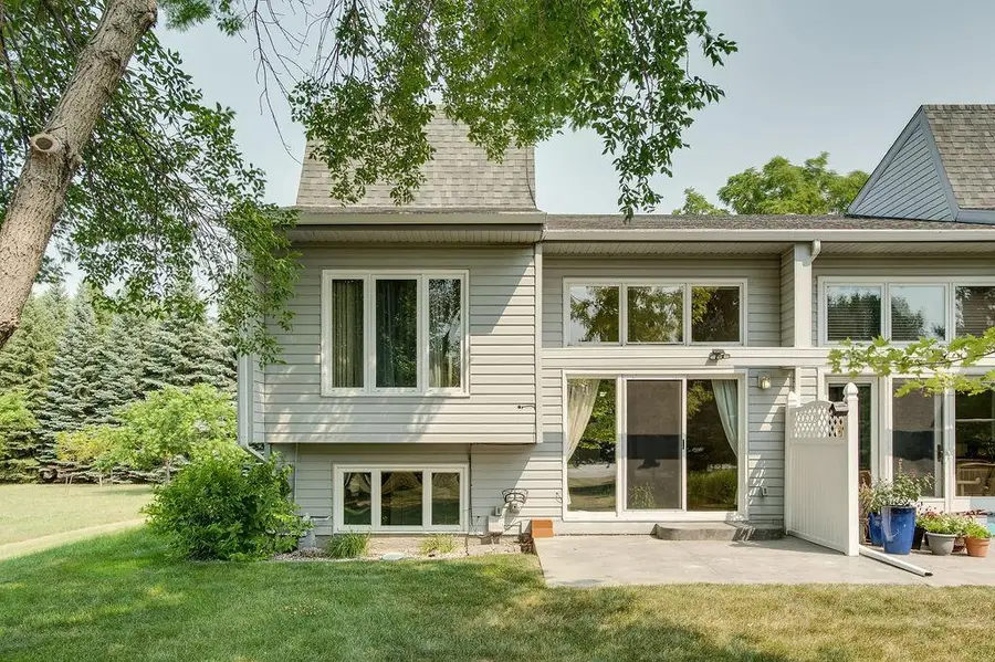 601 35th Avenue S #1, Moorhead, MN 56560 - #2
