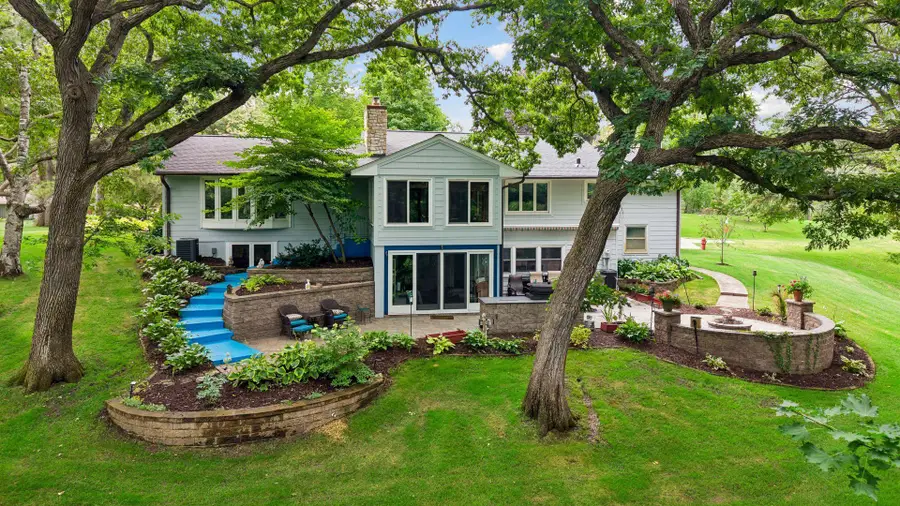 129 Teresa Drive, West Saint Paul, MN 55118 - #3