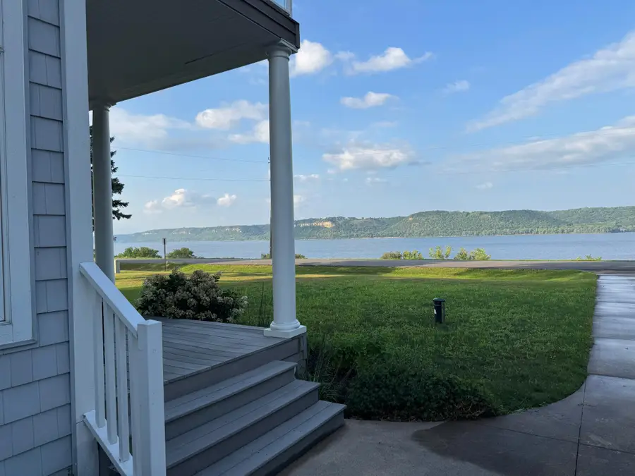32297 Lakeview Drive, Lake City, MN 55041 - #2