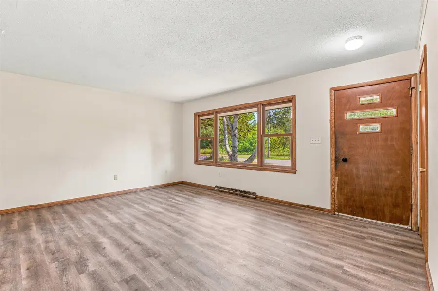 702 Power Avenue S, Hinckley, MN 55037 - #3