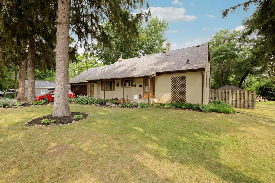 2735 18th Avenue E, North Saint Paul, MN 55109 - #3